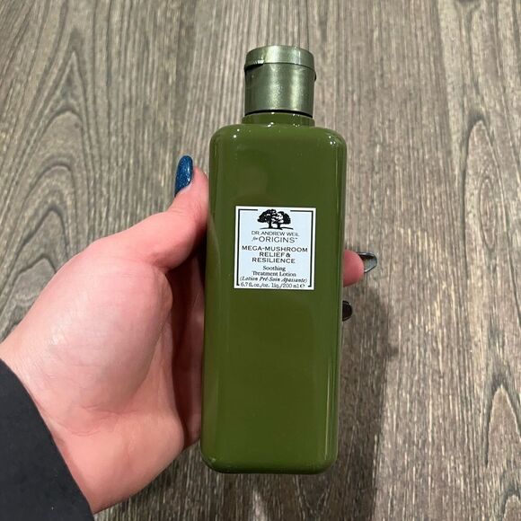 ORIGINS Mega-Mushroom Relief & Resilience Soothing Treatment Lotion 6.7 … - Picture 11 of 15
